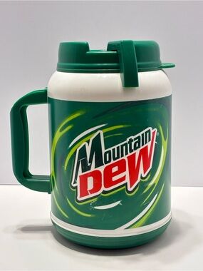 Mountain Dew 64 oz Whirley MM-64 Insulated Drinking Travel Mug w/Lid Vintage